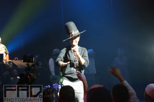 The Fat Belly Bella Erykah Badu Performong at the NOGE 50th Anniversary Show